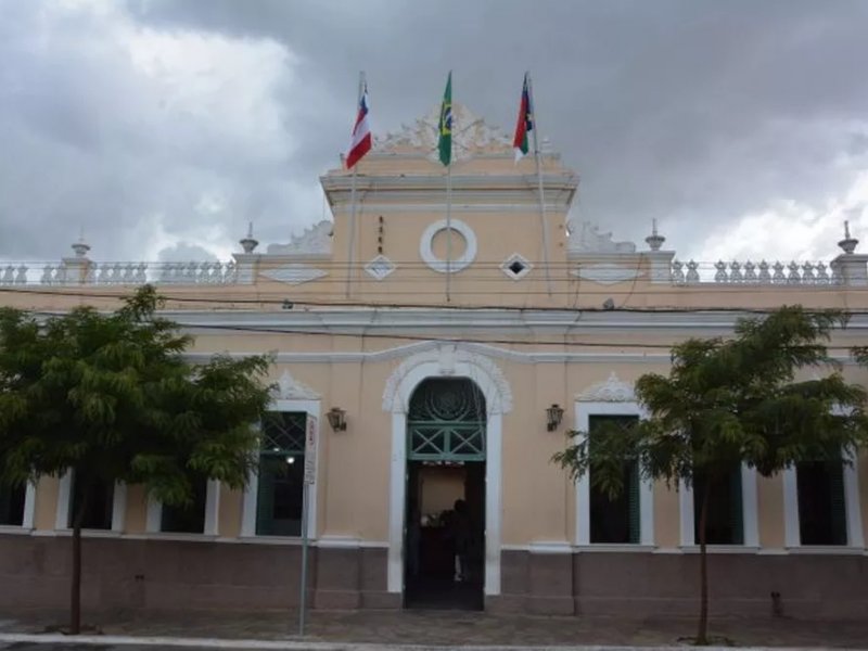 Prefeitura de Conquista anuncia Concurso p�blico para diversas �reas